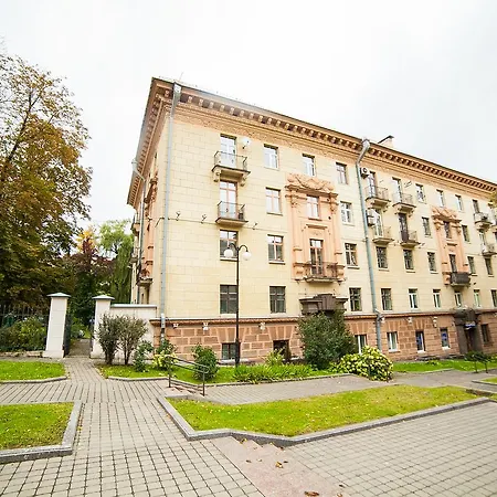 Daire Nezavisimosti 28 *