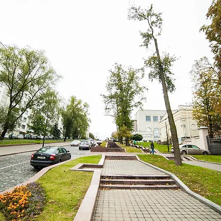 Nezavisimosti 28 Апартаменти